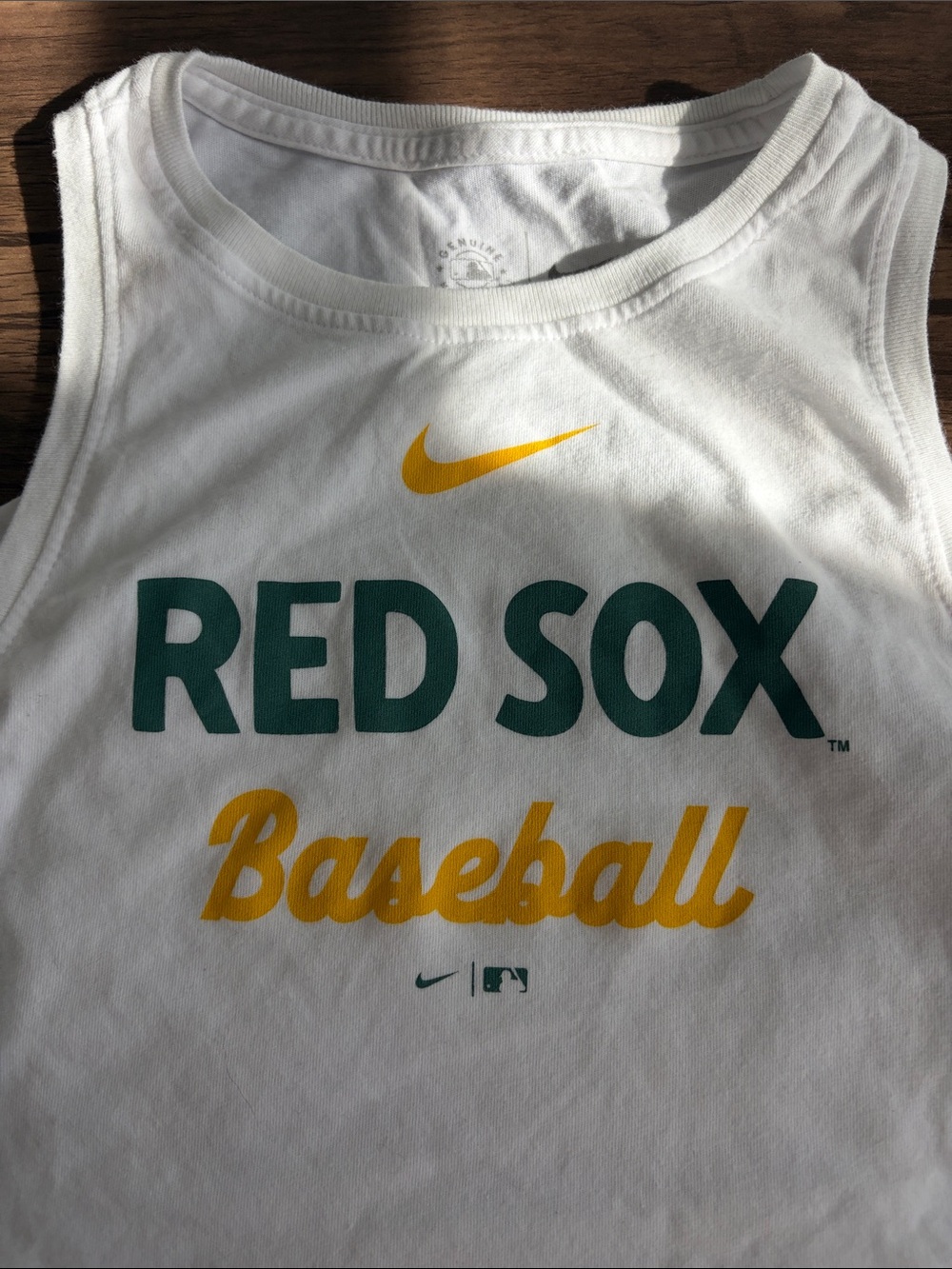 Nike Women’s Boston Red Sox white Tank Top